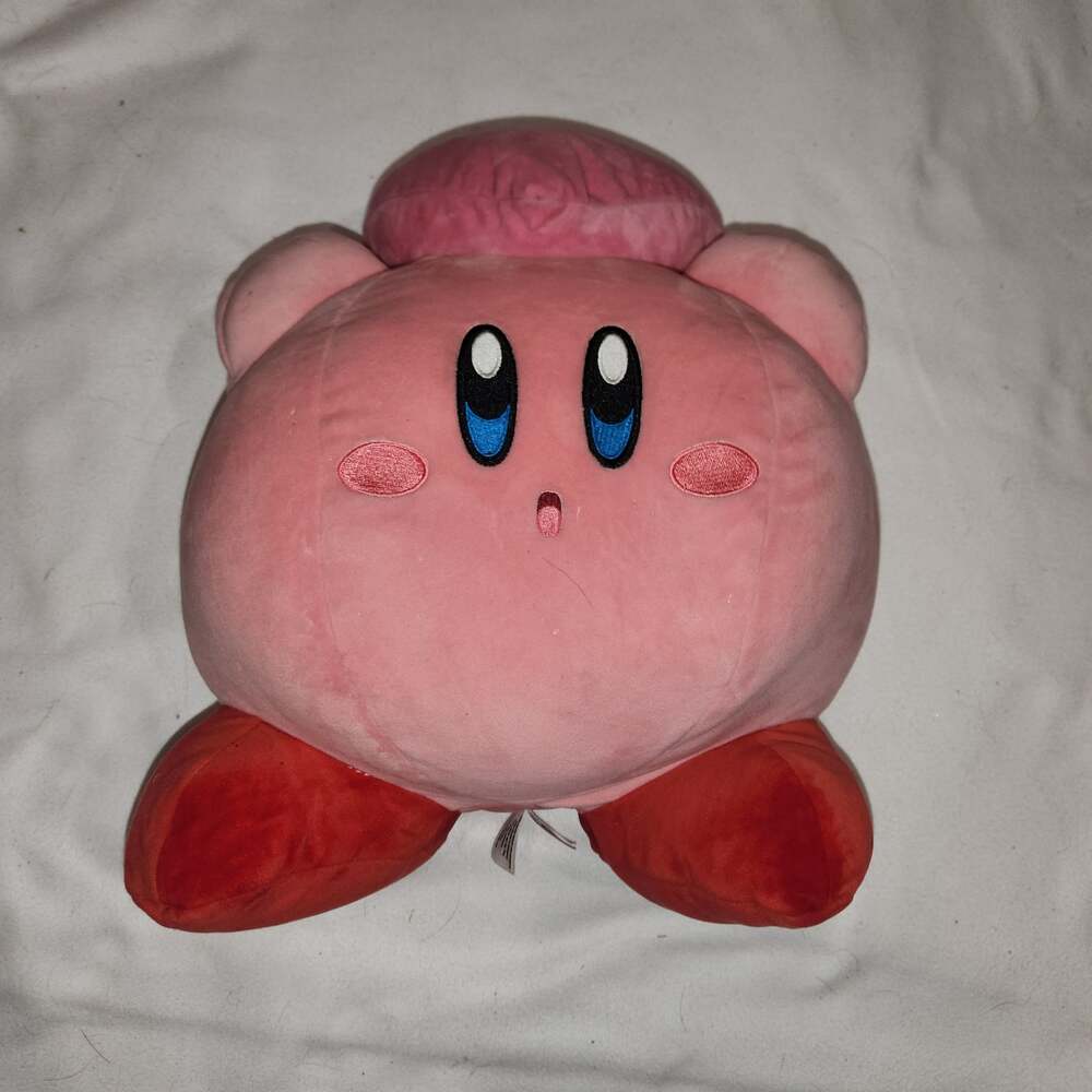 Club Mocchi- Mocchi- Kirby with Heart Mega 15-Inch Plush Toy